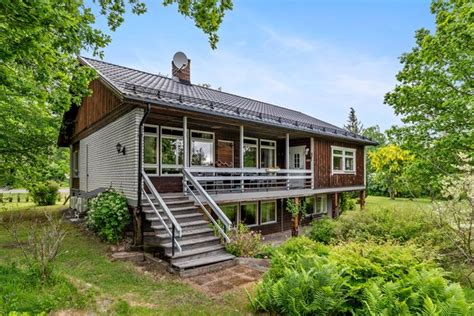 Bostäder till salu på Väddö – Booli.